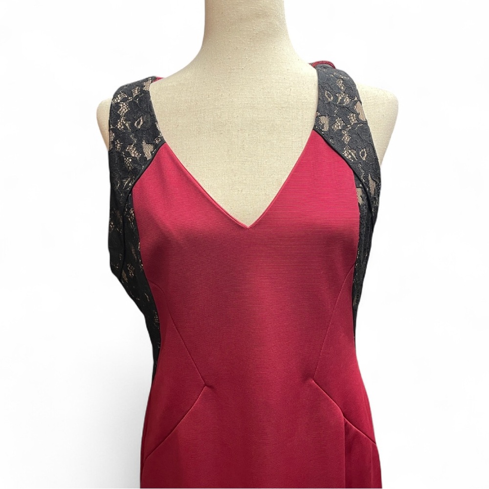 Adrianna Papell Burgundy Black Lace Vneck 90s Goth Formal Cocktail Dress Size 10
